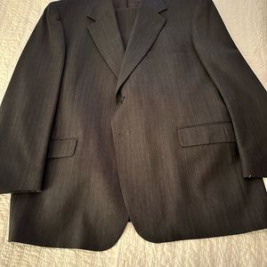 Men’s two piece suit.